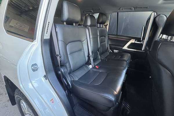 2016 Toyota Landcruiser Sahara (4x4) VDJ200R MY16
