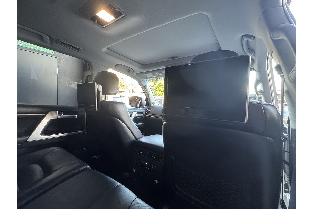 2016 Toyota Landcruiser Sahara (4x4) VDJ200R MY16