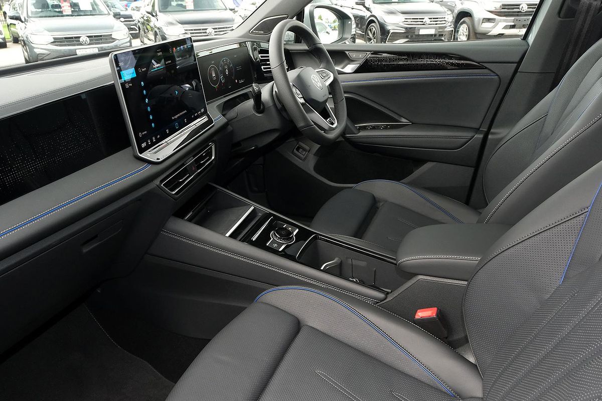 2025 Volkswagen Tiguan 195TSI R-Line CT