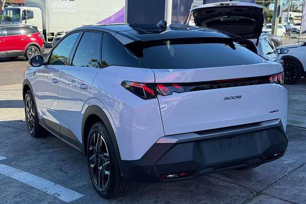 2025 Peugeot 3008 GT Premium Hybrid P64