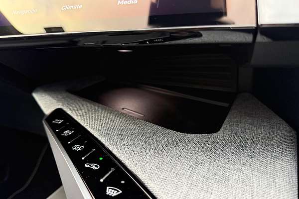 2025 Peugeot 3008 GT Premium Hybrid P64