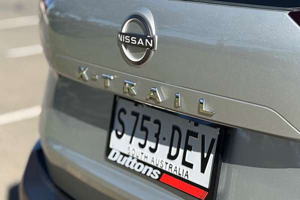 2023 Nissan X-TRAIL ST T33