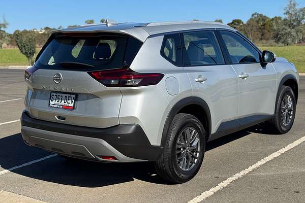 2023 Nissan X-TRAIL ST T33