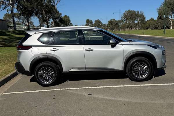 2023 Nissan X-TRAIL ST T33
