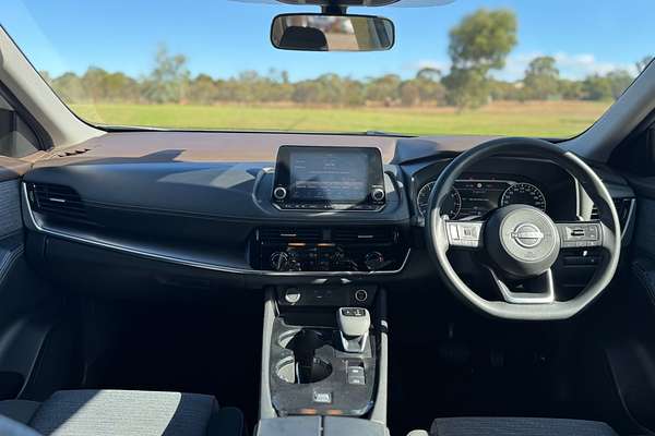 2023 Nissan X-TRAIL ST T33