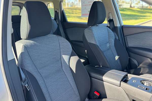 2023 Nissan X-TRAIL ST T33