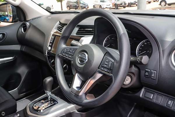 2025 Nissan Navara SL D23 4X4