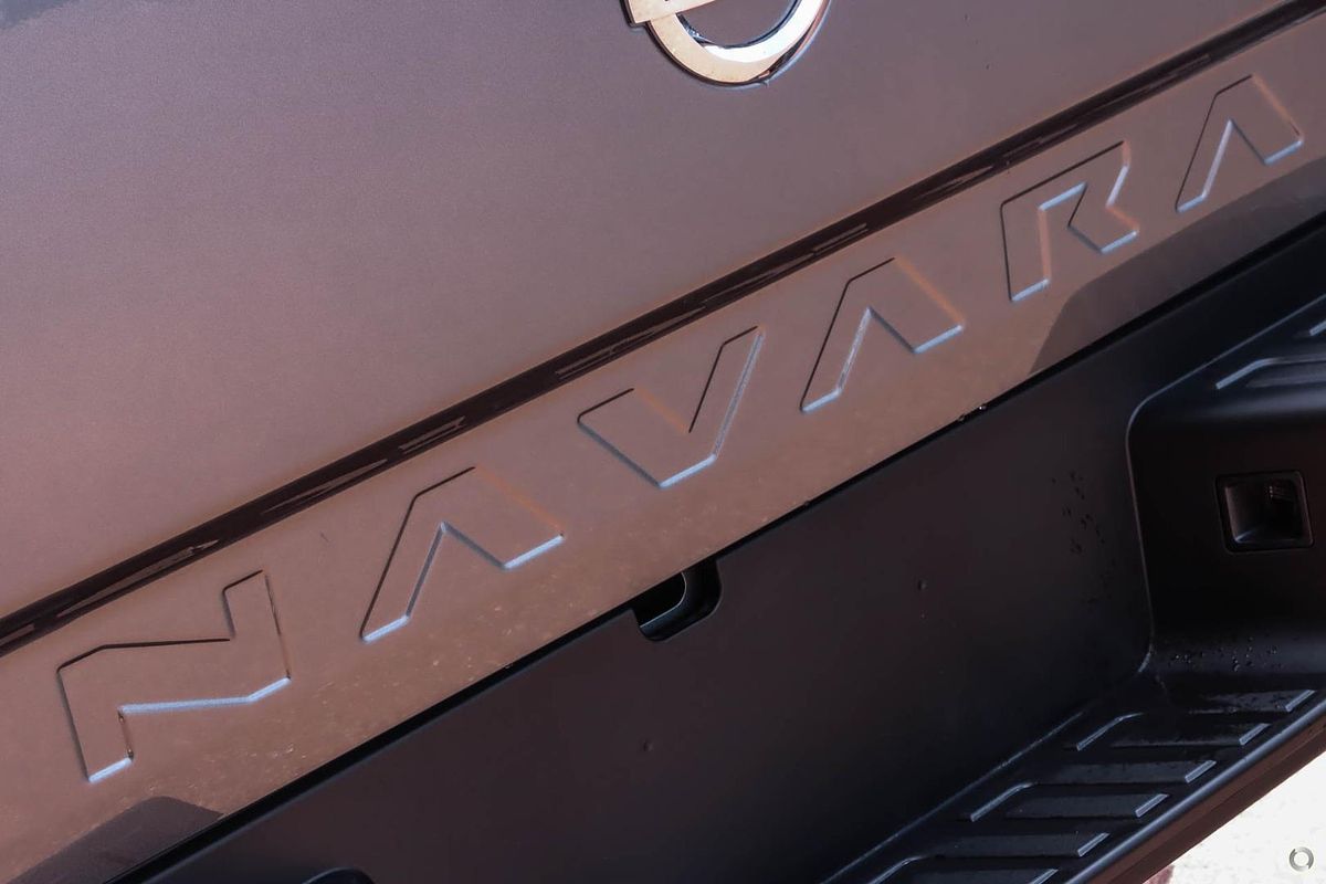 2025 Nissan Navara SL D23 4X4