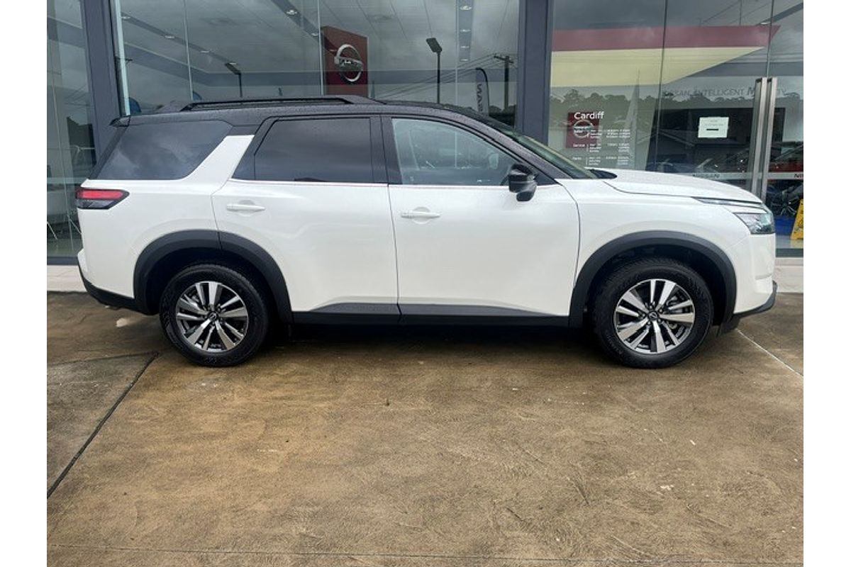2024 Nissan Pathfinder Ti R53