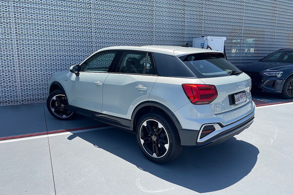 2024 Audi Q2 40 TFSI S line GA