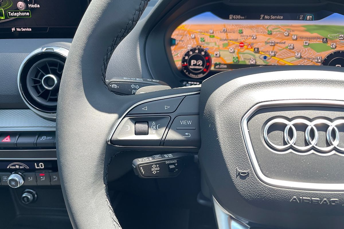 2024 Audi Q2 40 TFSI S line GA