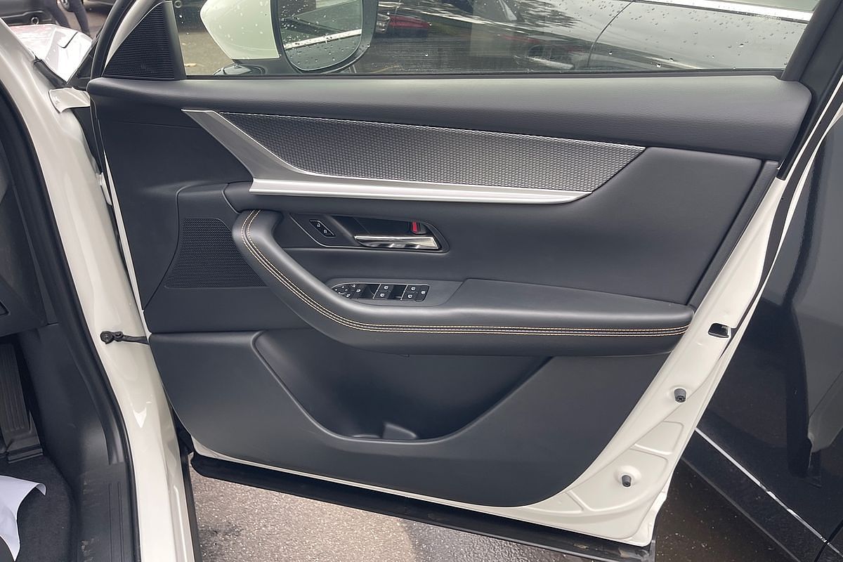2024 Mazda CX-80 P50e Touring KL