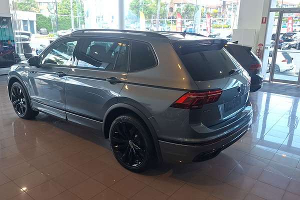 2024 Volkswagen Tiguan Wolfsburg Edition Allspace 5N