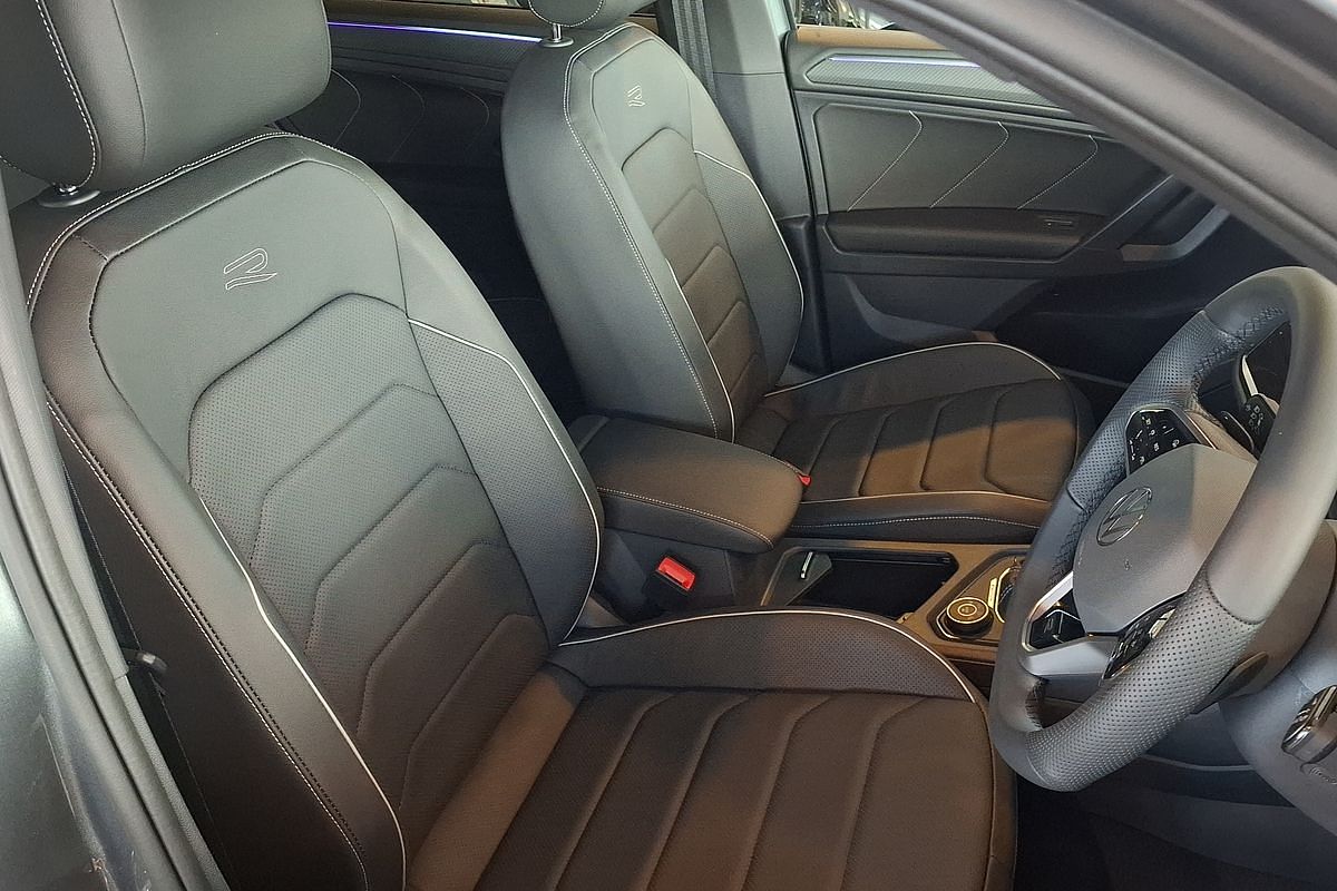 2024 Volkswagen Tiguan Wolfsburg Edition Allspace 5N