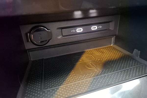 2024 Volkswagen Tiguan Wolfsburg Edition Allspace 5N