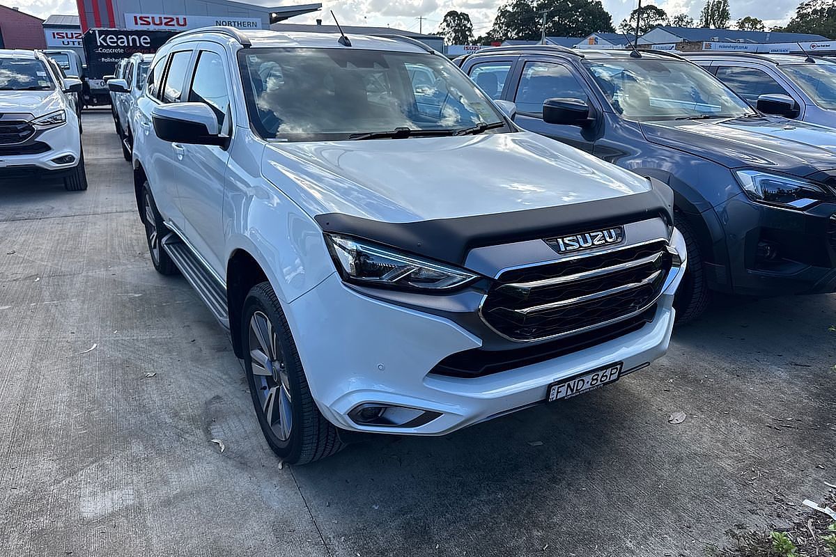 2024 Isuzu MU-X LS-T