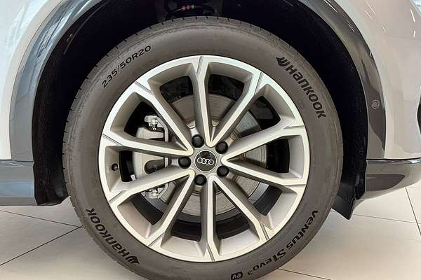 2024 Audi Q4 e-tron 55 F4