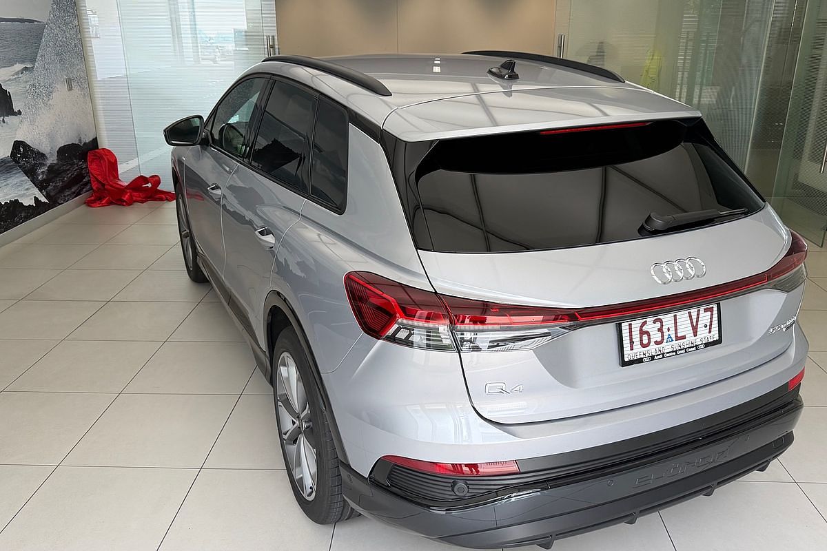 2024 Audi Q4 e-tron 55 F4