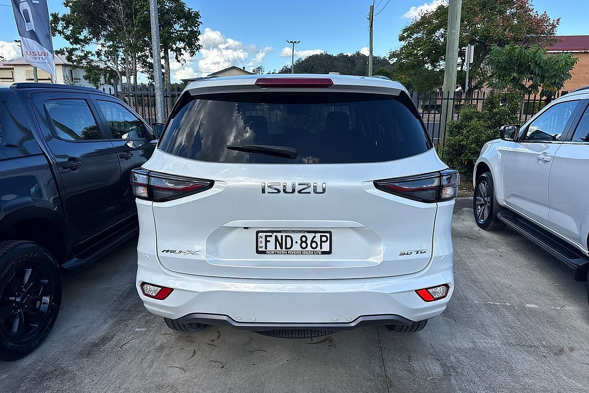 2024 Isuzu MU-X LS-T