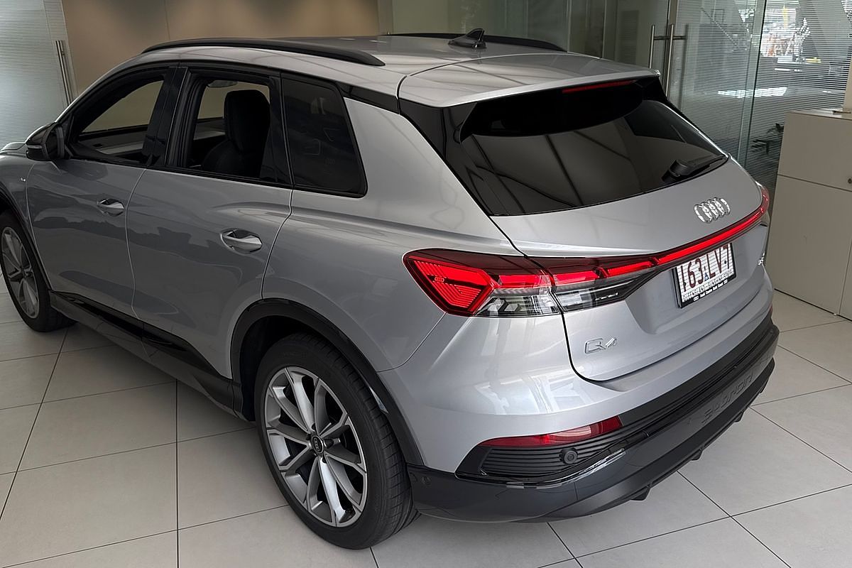 2024 Audi Q4 e-tron 55 F4