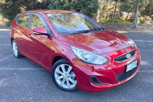2019 Hyundai Accent Sport RB6