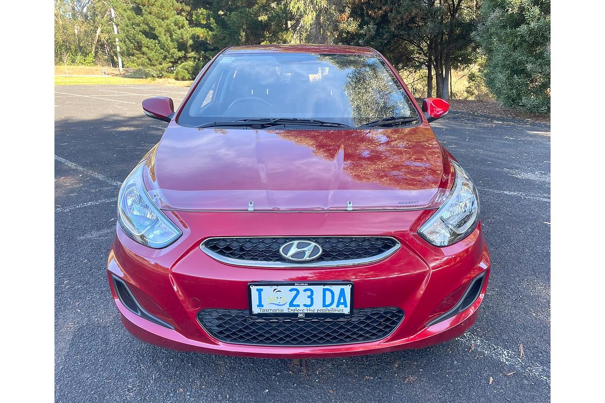 2019 Hyundai Accent Sport RB6