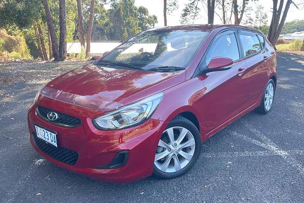 2019 Hyundai Accent Sport RB6