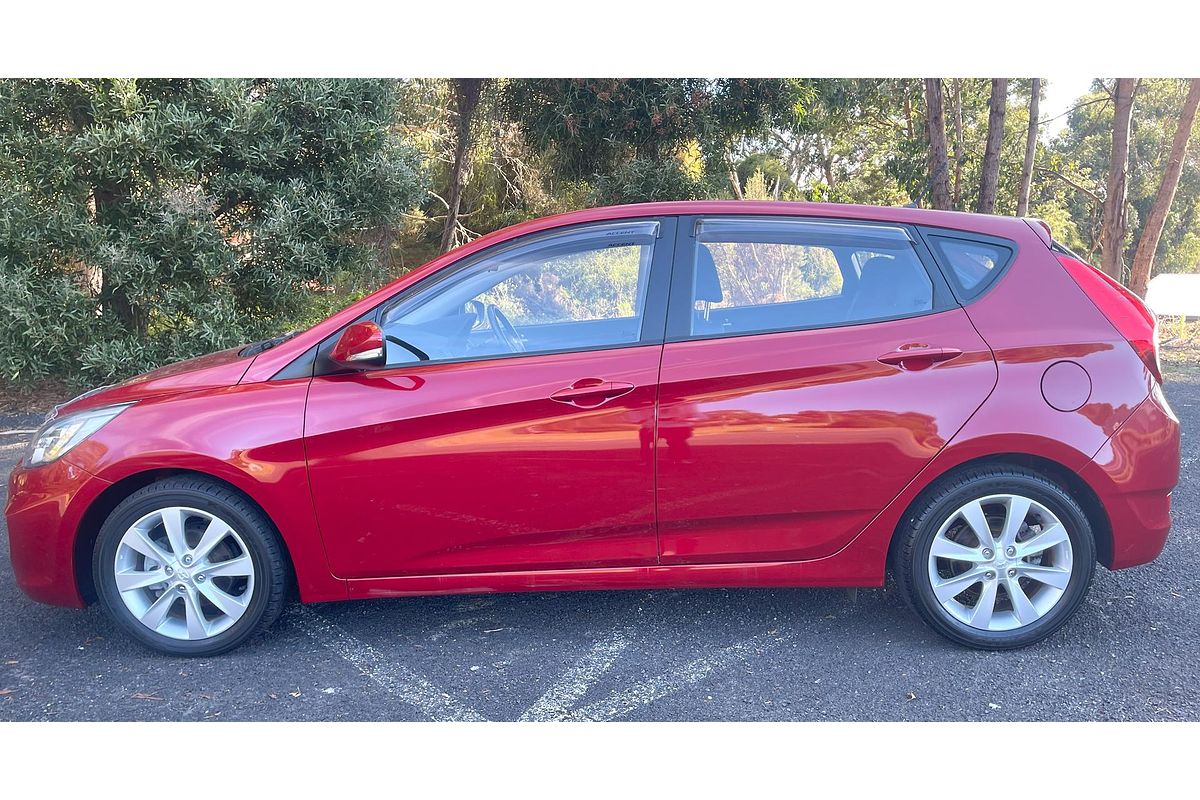 2019 Hyundai Accent Sport RB6