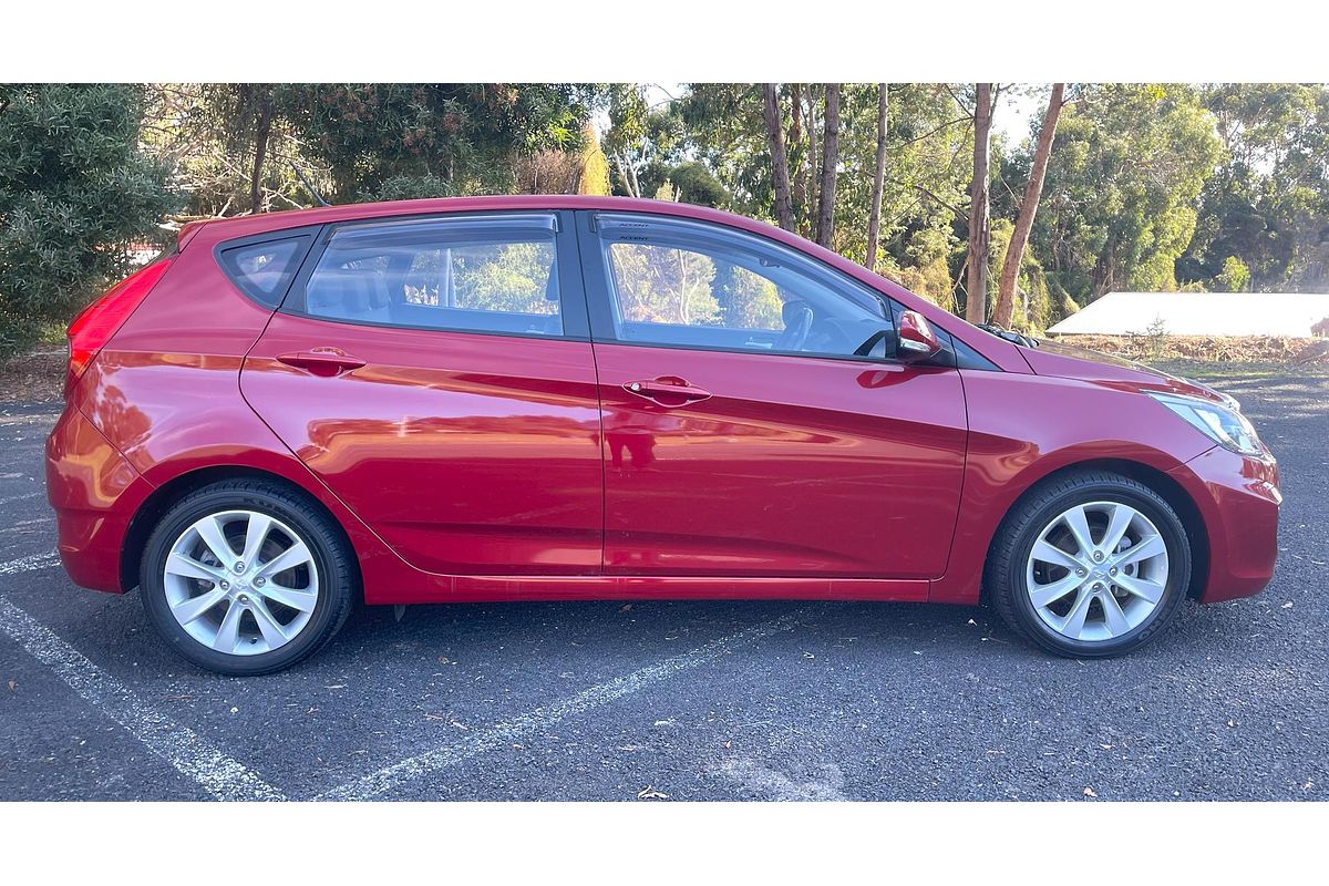 2019 Hyundai Accent Sport RB6