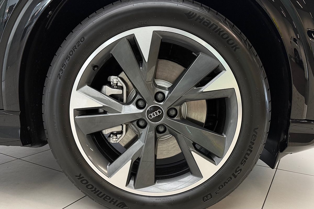 2024 Audi Q4 e-tron 45 F4