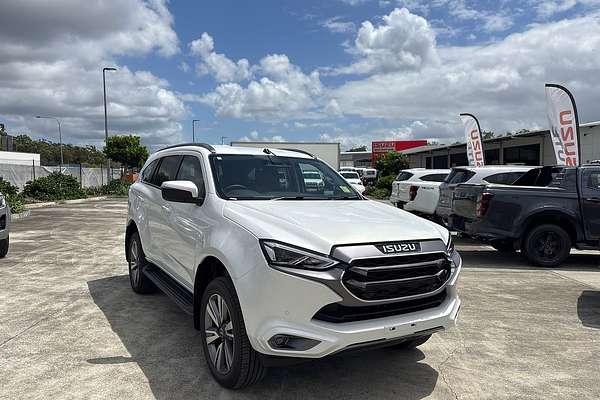 2024 Isuzu MU-X LS-T