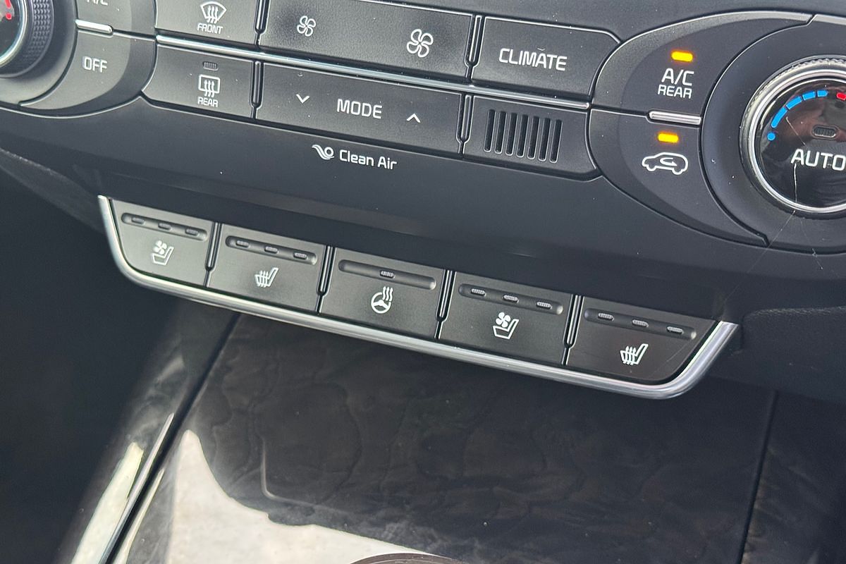 2016 Kia Sorento Platinum UM