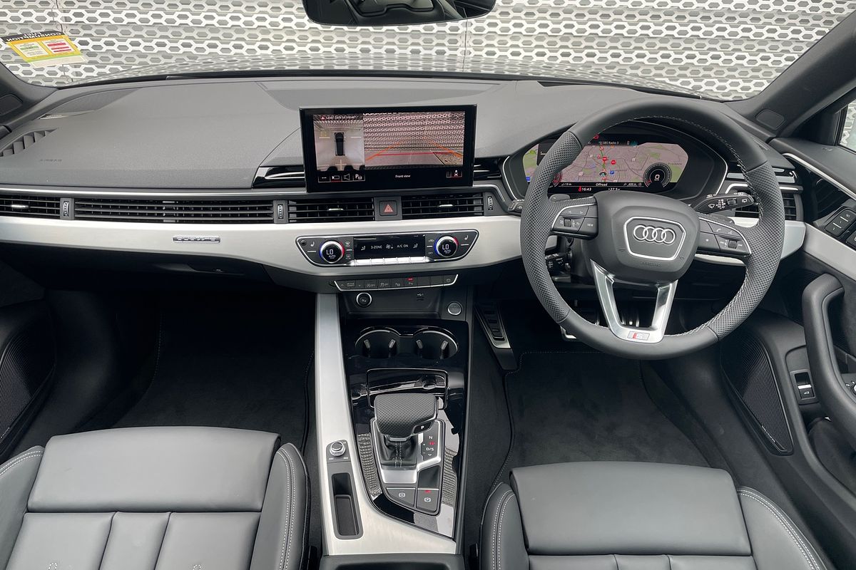 2024 Audi A4 45 TFSI S line B9
