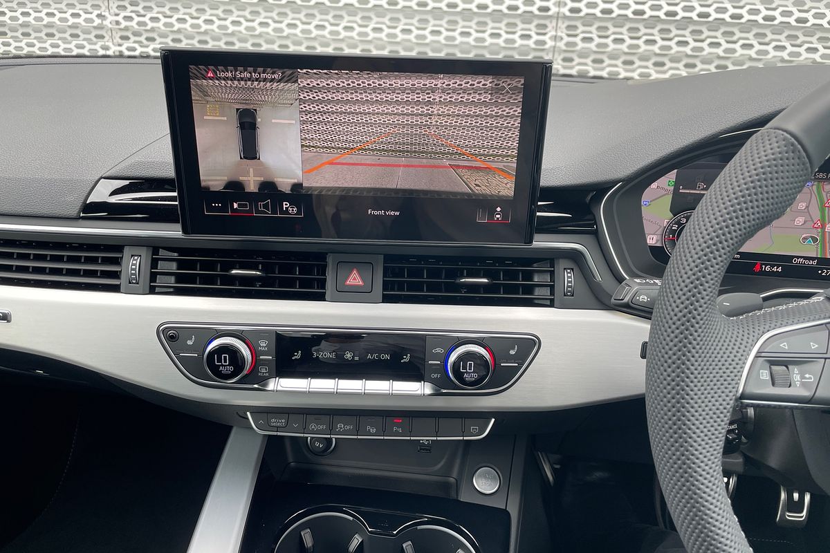2024 Audi A4 45 TFSI S line B9