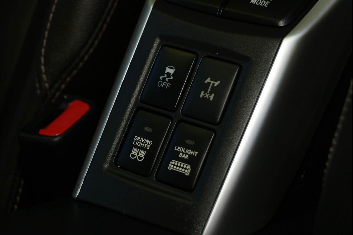 2018 Toyota Fortuner Crusade GUN156R