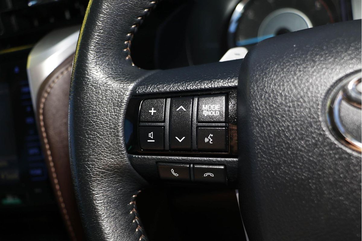 2018 Toyota Fortuner Crusade GUN156R