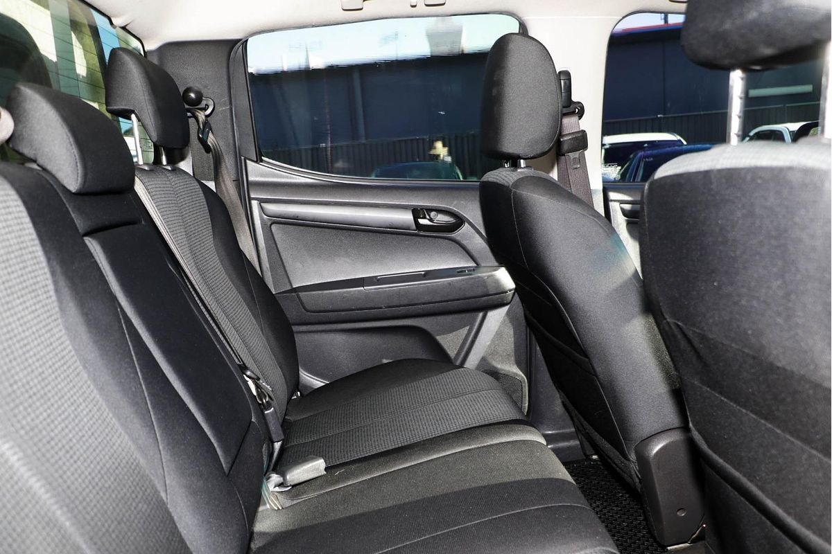 2018 Isuzu D-MAX SX 4X4