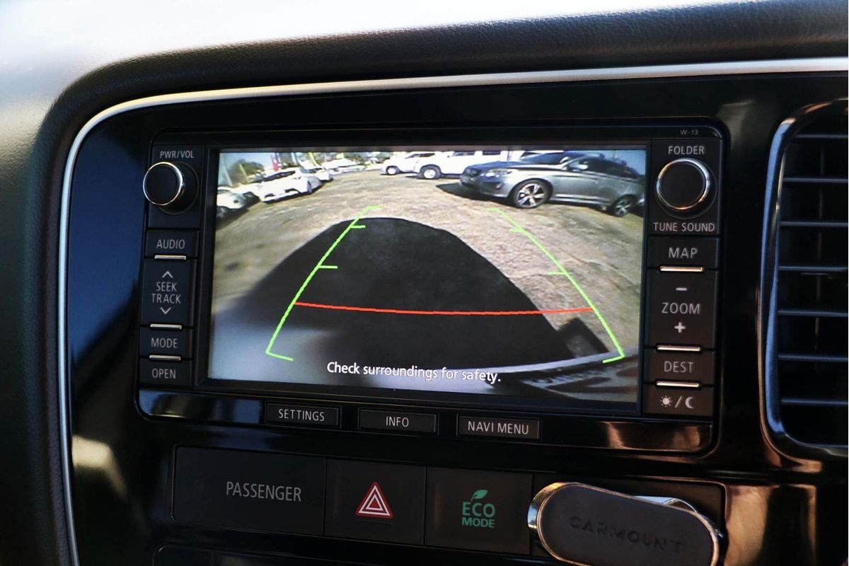 2016 Mitsubishi Outlander XLS ZK