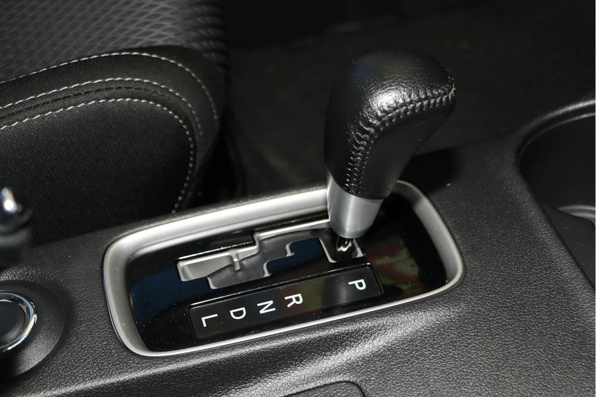 2016 Mitsubishi Outlander XLS ZK