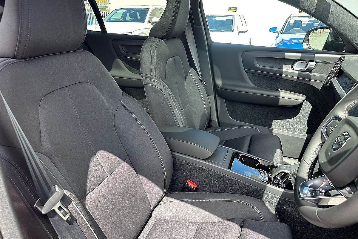 2023 Volvo C40 Recharge