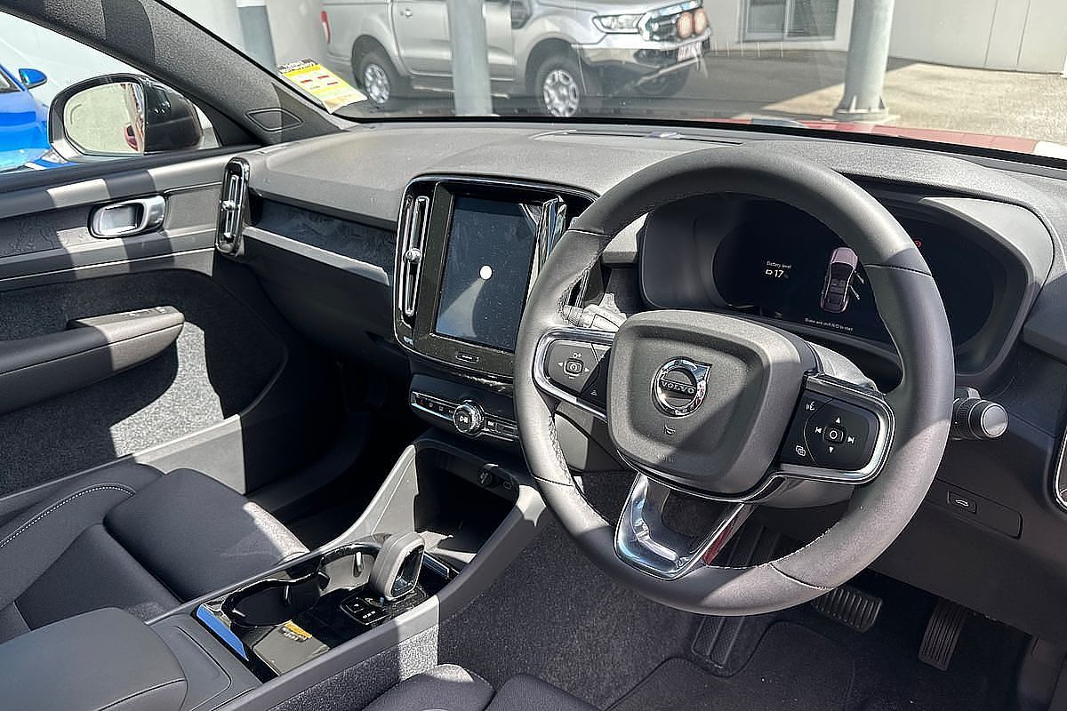 2023 Volvo C40 Recharge