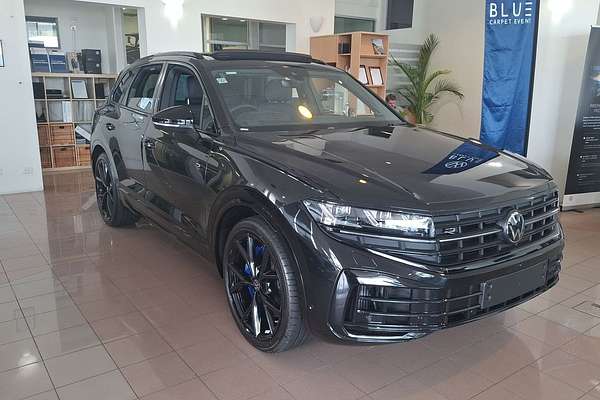 2024 Volkswagen Touareg R RC