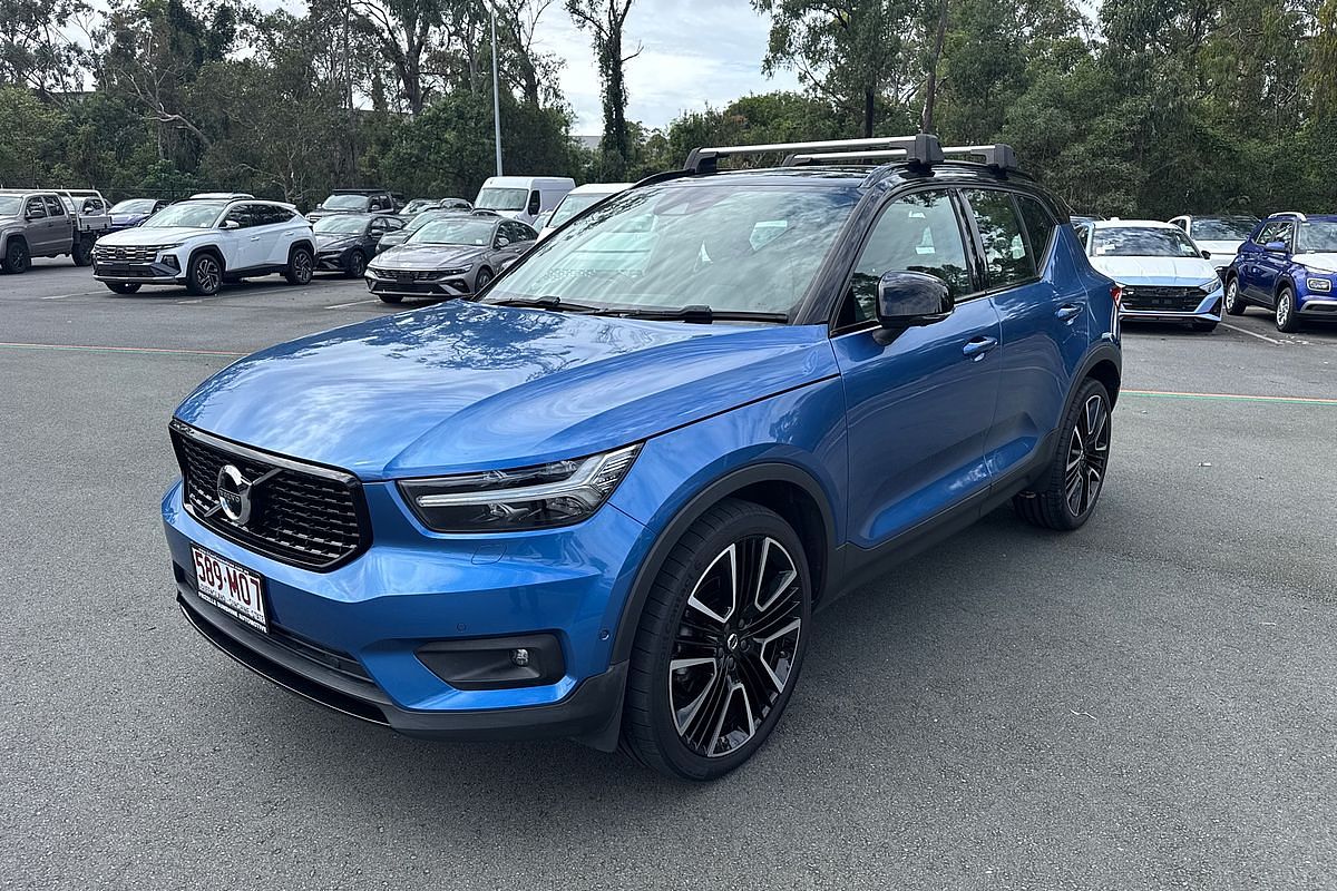 2020 Volvo XC40 T5 R-Design