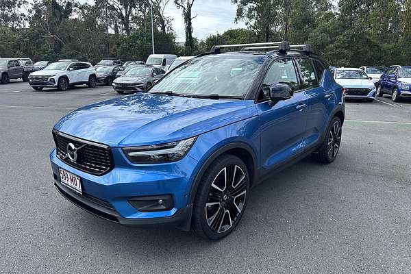 2020 Volvo XC40 T5 R-Design
