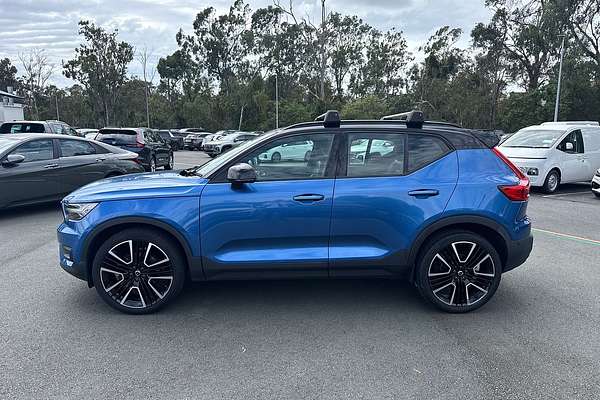 2020 Volvo XC40 T5 R-Design
