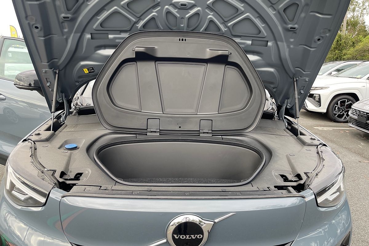 2023 Volvo C40 Recharge Twin