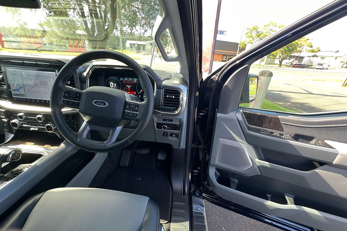 2023 Ford F-150 Lariat 4X4 SWB