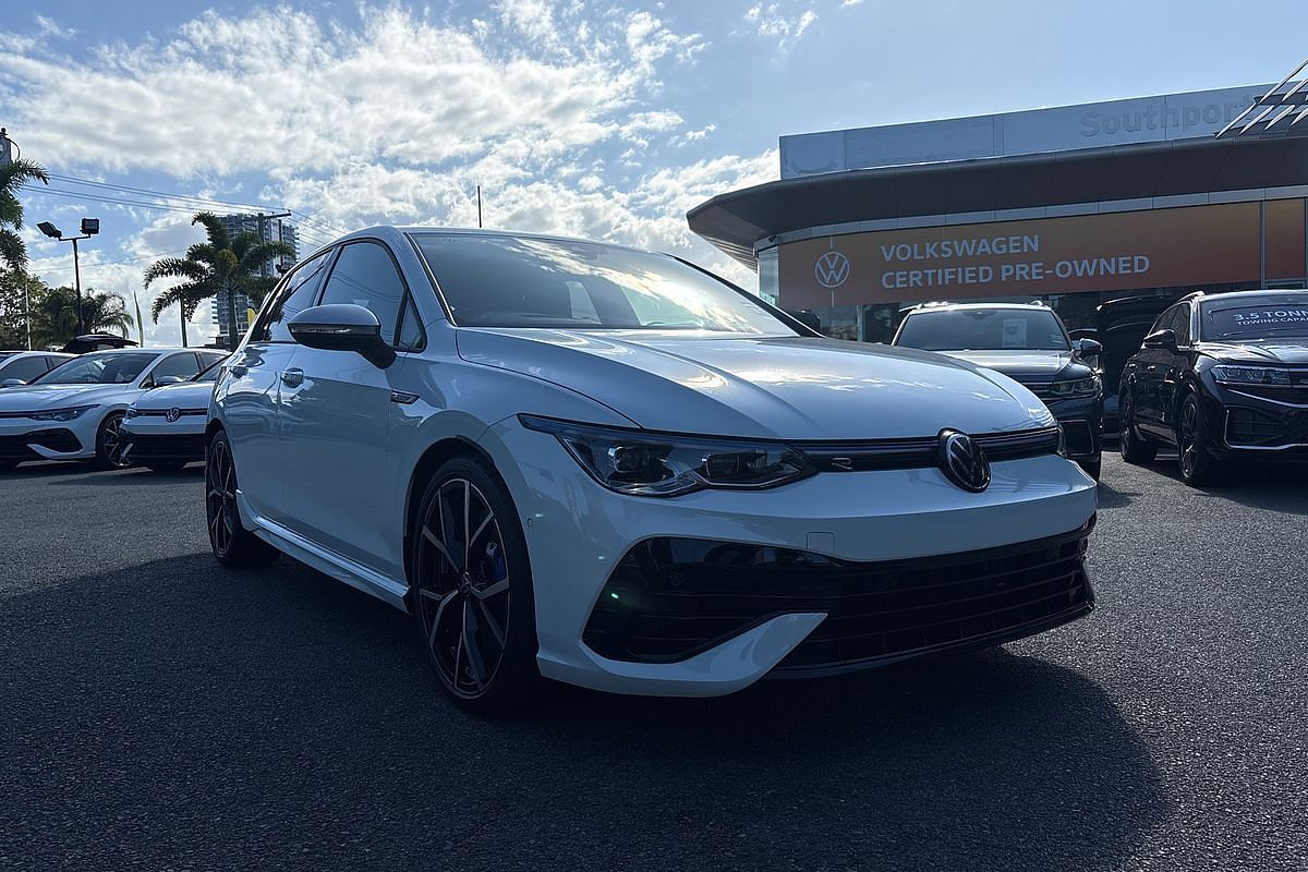 2024 Volkswagen Golf R 8