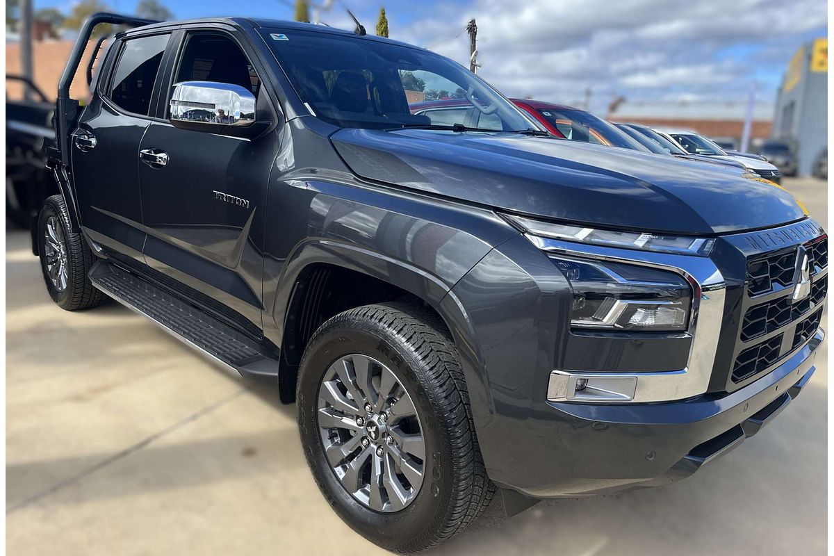 2025 Mitsubishi Triton GLS MV 4X4