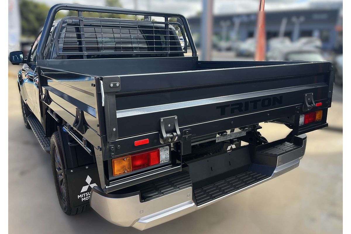 2025 Mitsubishi Triton GLS MV 4X4
